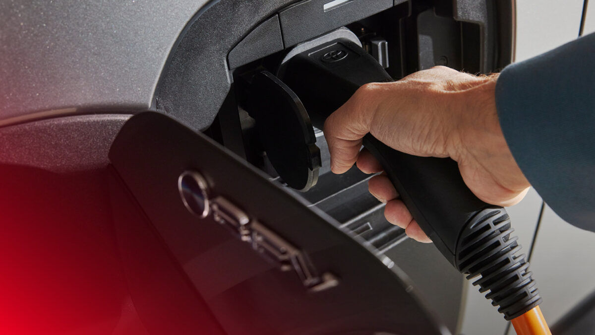PHEV, EV och HEV – vad betyder förkortningarna? 
