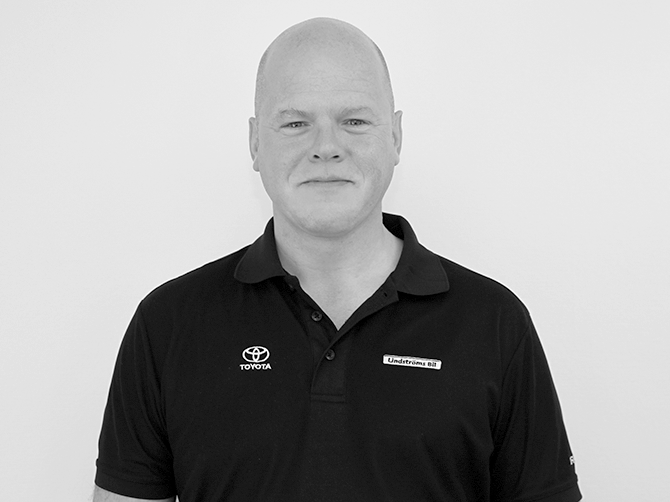 Per Nolberger är däckansvarig på LIndströms BIl i Skövde.